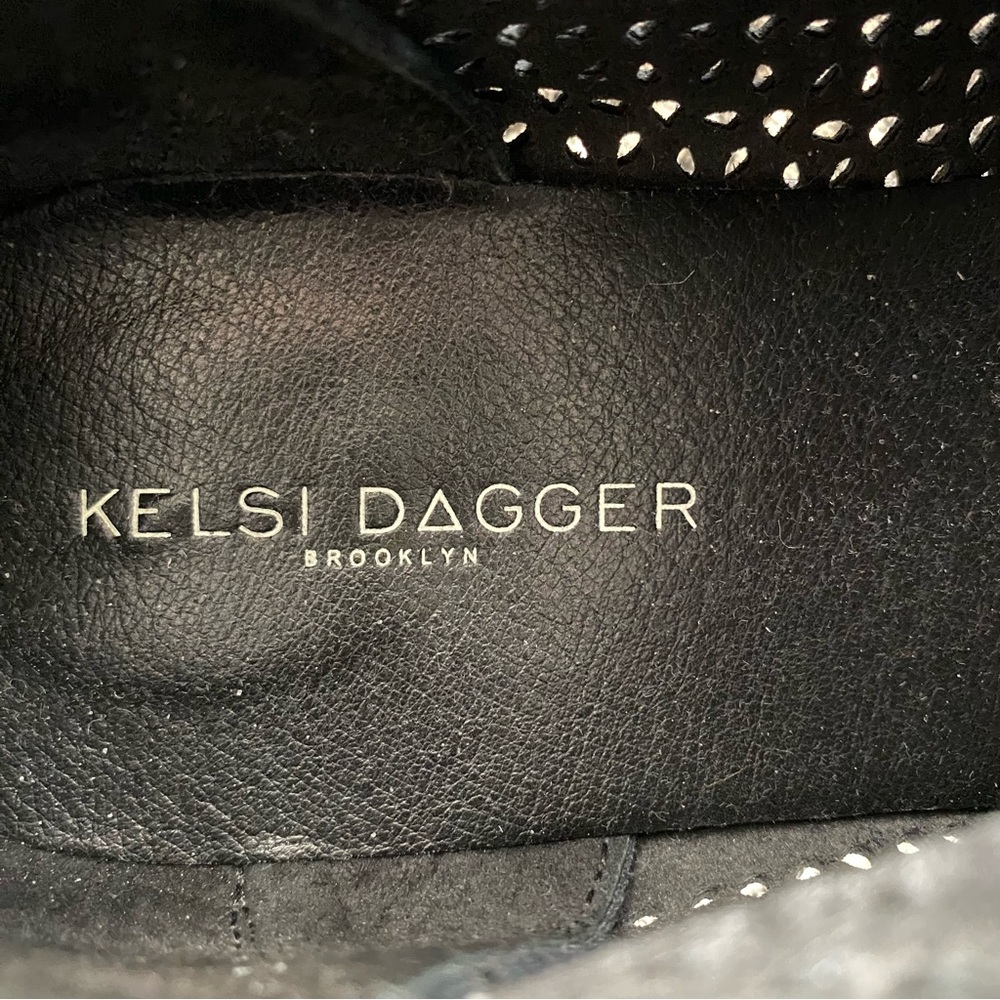 Kelsi Dagger black laser cut flat heel booties size 8.5 - Picture 4 of 8